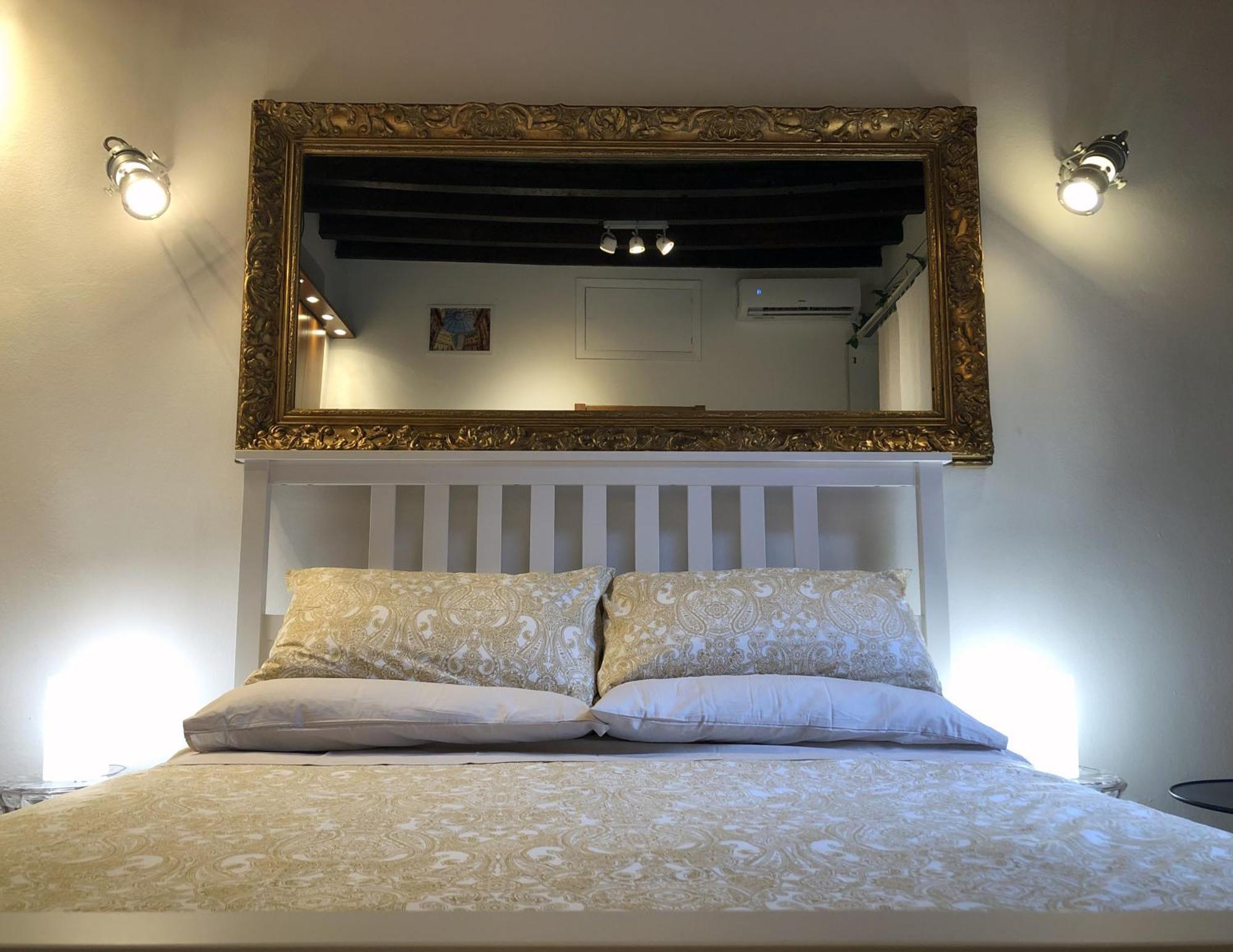 Brera Vip Spotlight - Brera - Duomo - Castello Sforzesco - Lanza Metro M2 Apartment Милано Екстериор снимка